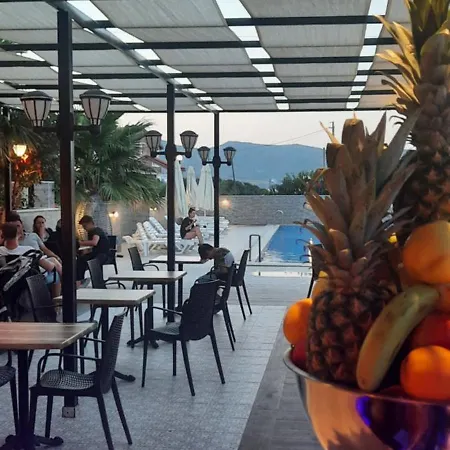 Altinkum Tatil Konaklari *
