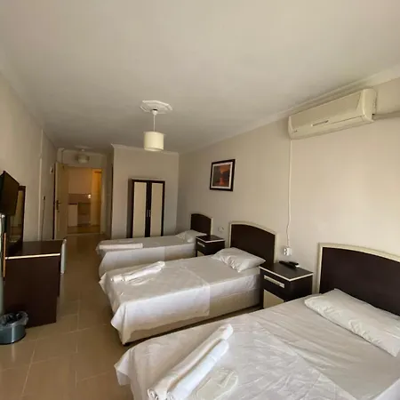 Altinkum Tatil Konaklari Hotel Yigitler