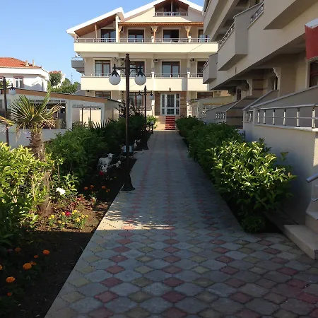 Altinkum Tatil Konaklari * Yigitler