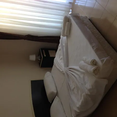 Altinkum Tatil Konaklari * Yigitler