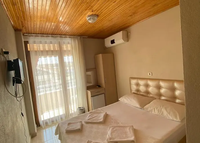 Altinkum Tatil Konaklari *