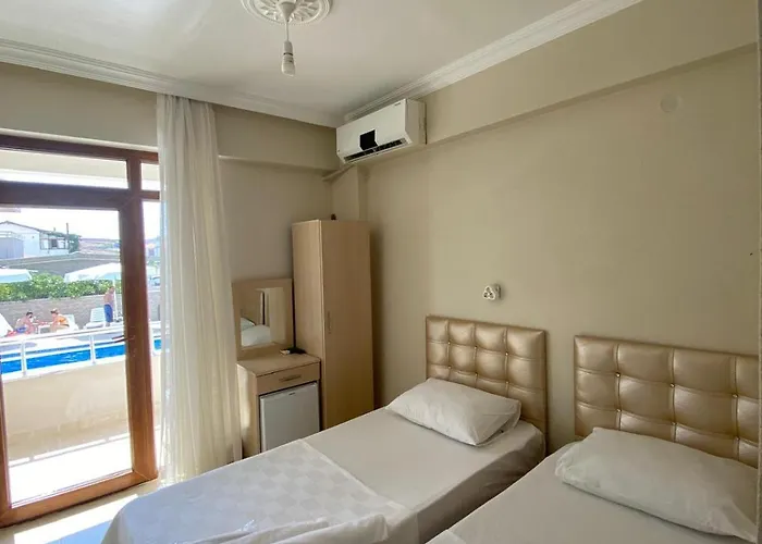 מלון Altinkum Tatil Konaklari Yigitler