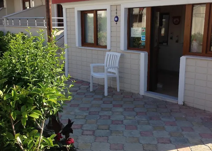 Altinkum Tatil Konaklari * Yigitler