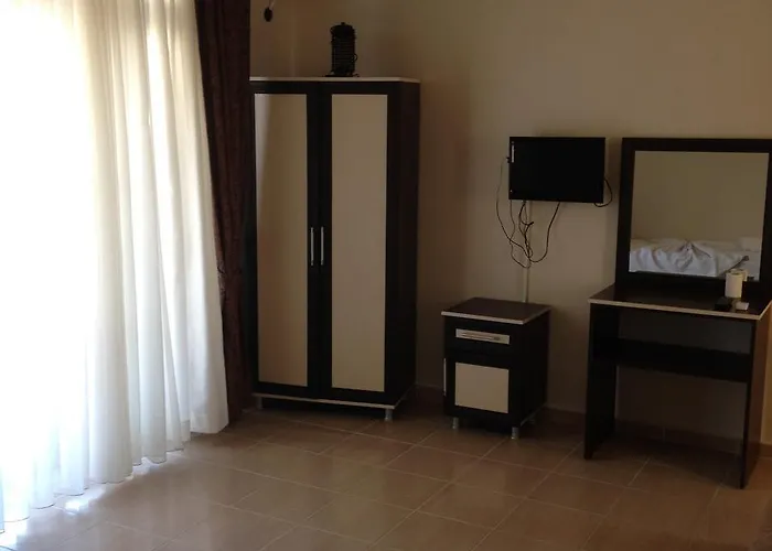 Altinkum Tatil Konaklari * Yigitler