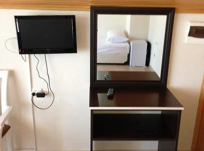 Altinkum Tatil Konaklari * Yigitler