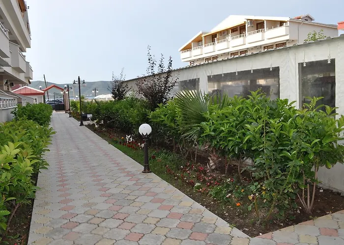 מלון Altinkum Tatil Konaklari *