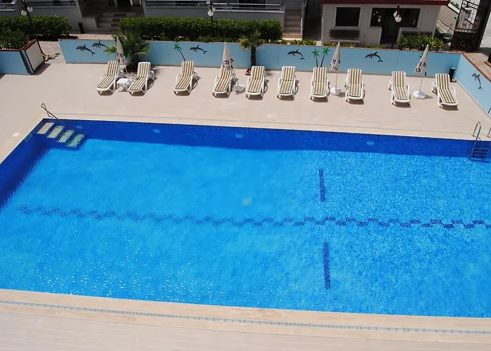 מלון Altinkum Tatil Konaklari *