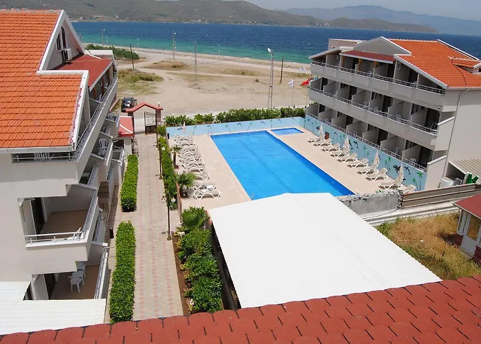 Altinkum Tatil Konaklari * Yigitler