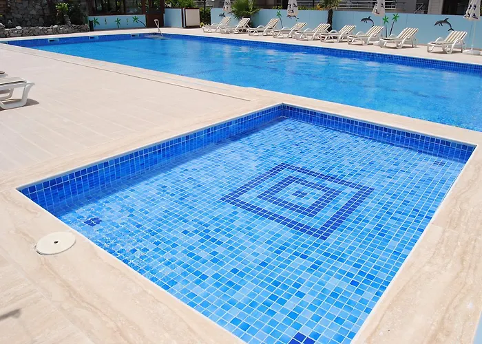 מלון Altinkum Tatil Konaklari *